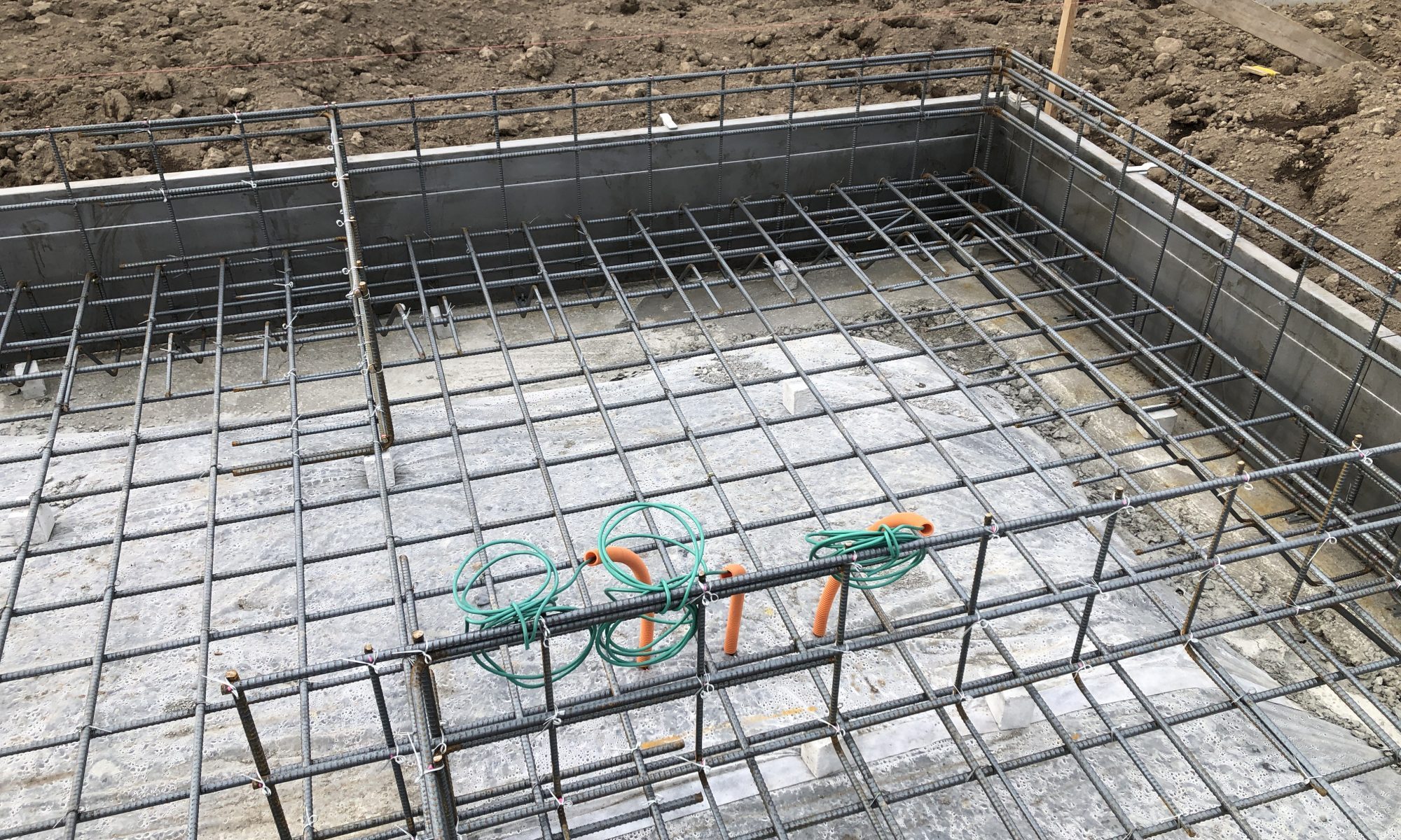 基礎工事 楽屋ブログ 本気注文住宅なら群馬 前橋 高崎 伊勢崎 太田 の工務店 楽屋 がくや 基礎工事 楽屋ブログ 本気注文住宅なら群馬 前橋 高崎 伊勢崎 太田 の工務店 楽屋 がくや